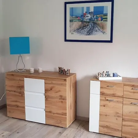 Lovely In Hesse Daire Hitzerode